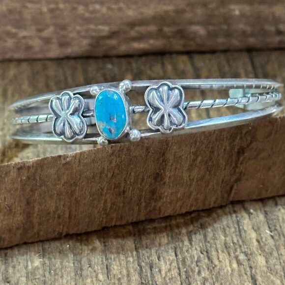 Navajo Sterling Cuff & Kingman Turquoise Floral‎ Cuff Bracelet, Gift Box - Picture 2 of 7